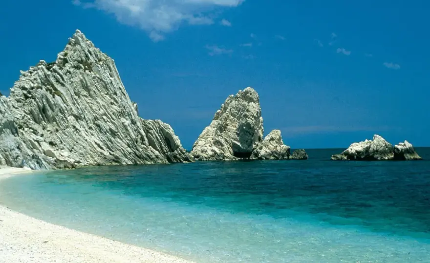 Marche al mare - Trova la costa perfetta per la tua vacanza