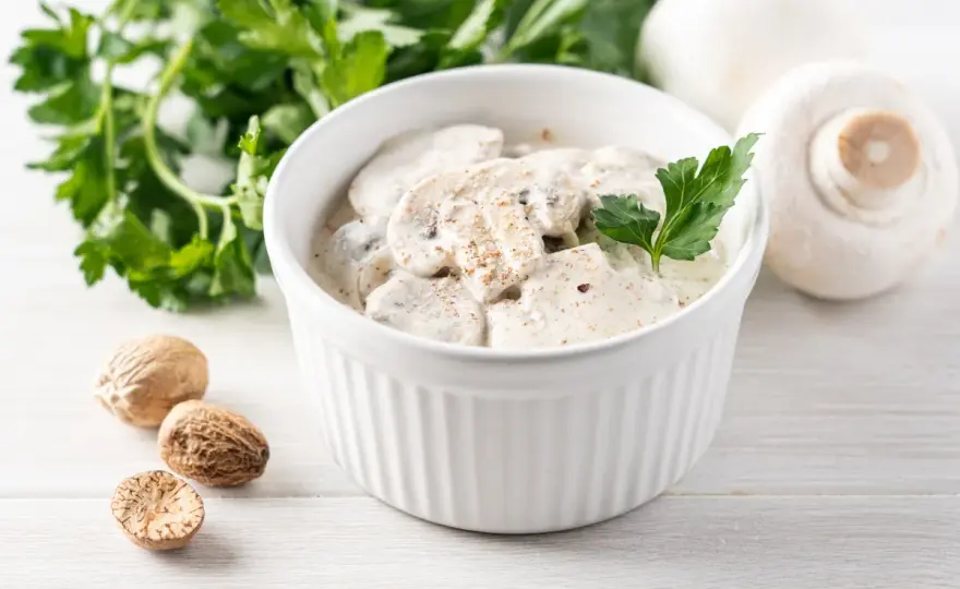 Noce moscata - Controindicazioni e uso sicuro in cucina
