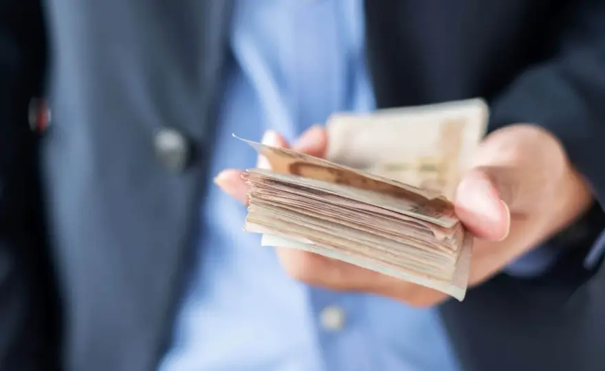Ile czasu ma urząd skarbowy na kontrolę zakupu mieszkania? Uniknij problemów.