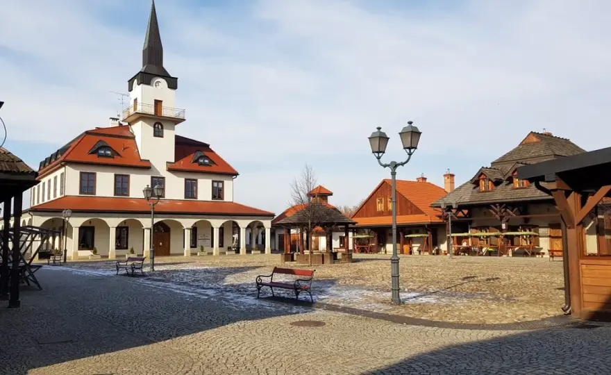 Nowy Sącz atrakcje: Odkryj sekrety Sądecczyzny na weekend!
