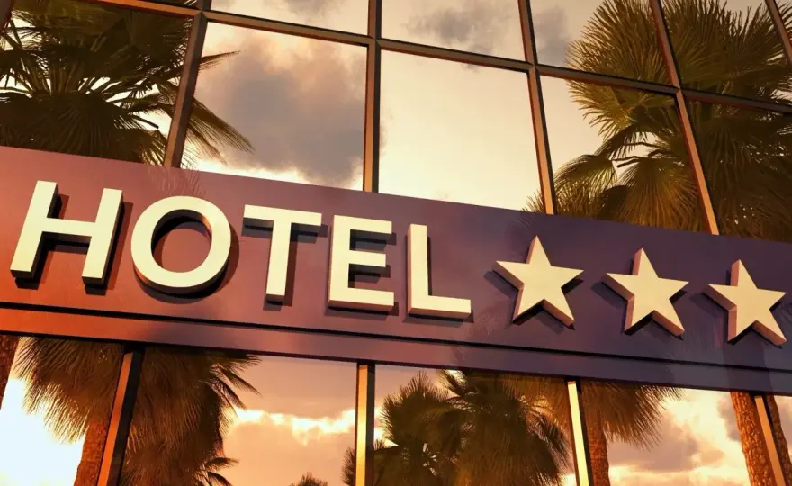 Co oznaczają gwiazdki w hotelu? Odkryj ukryte znaczenie standardów
