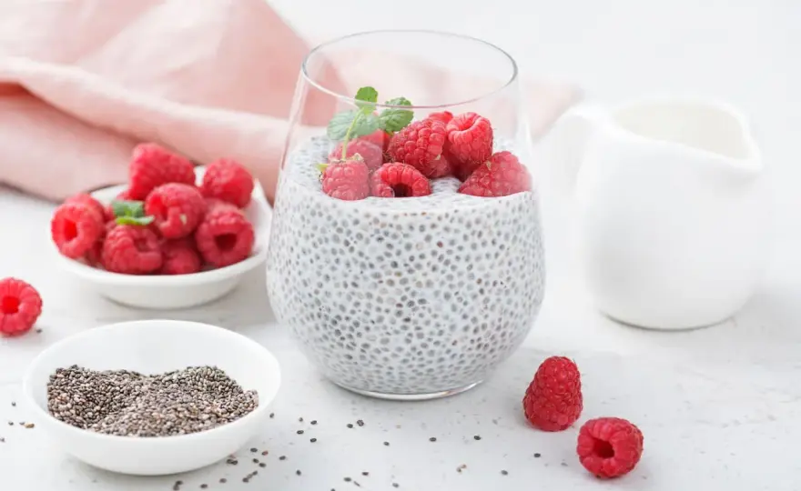 Deser z chia - zrób idealny pudding! Przepisy i korzyści