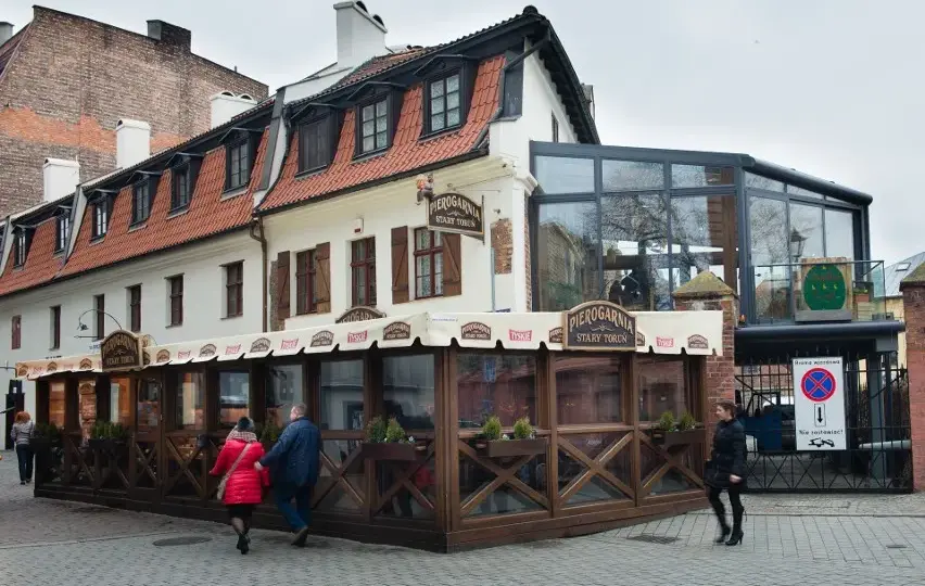 Gdzie zjeść w Toruniu? Najlepsze restauracje na każdą kieszeń
