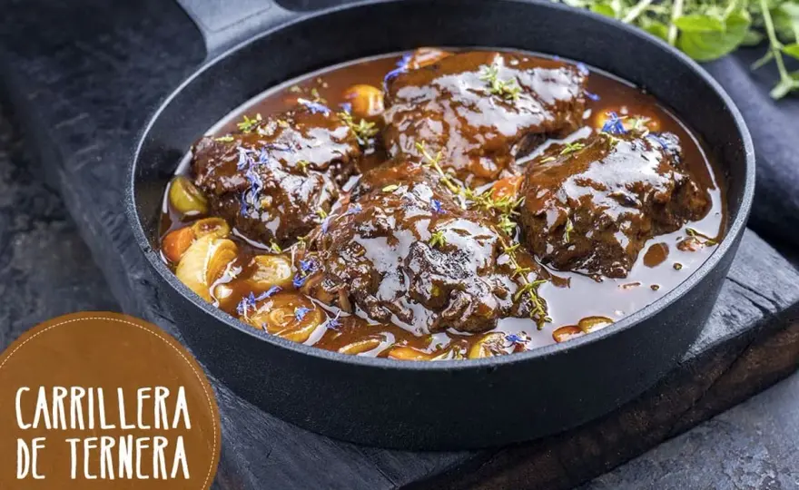 Carrilleras de ternera al vino tinto al estilo de la abuela