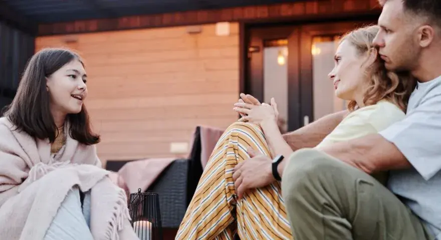 Jak rozmawiać z dzieckiem o seksie w sposób otwarty i bezpieczny