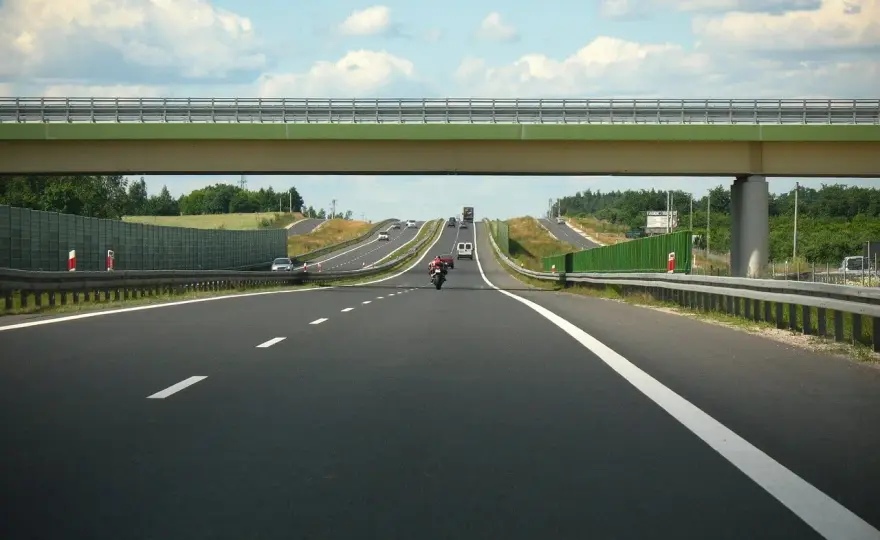Ile kosztuje kilometr autostrady w Niemczech - Przejazd i budowa