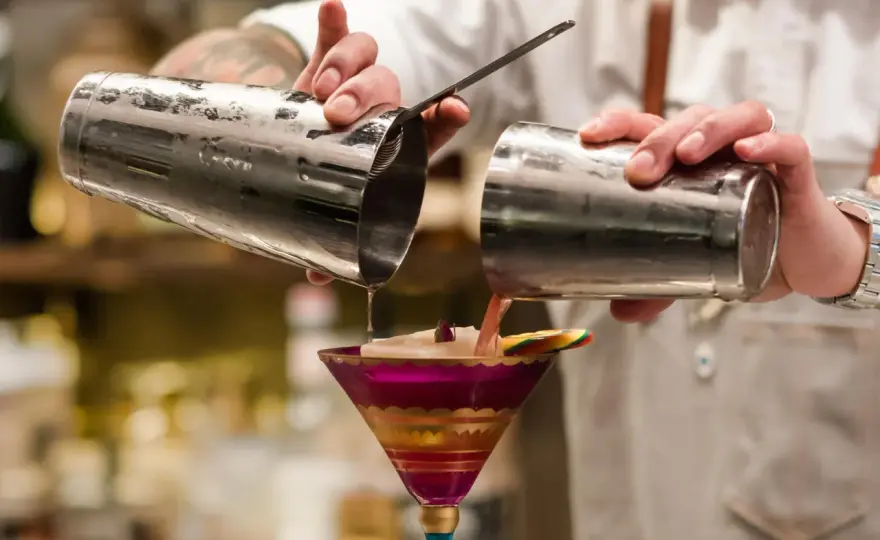 Jaki shaker do drinków wybrać? Przewodnik dla domowego barmana
