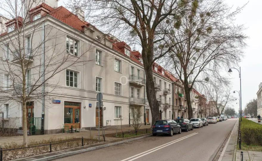 Efraima Schroegera 90: Nieznana perła architektury Warszawy