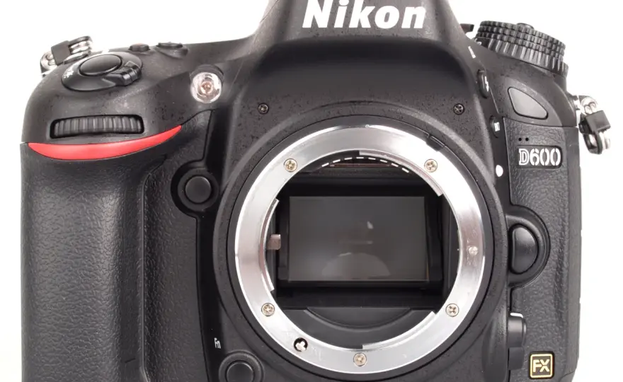 Najlepsze obiektywy do Nikon D600, które poprawią Twoje zdjęcia