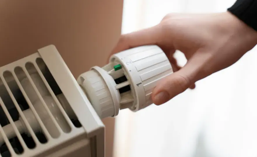 Idealne grzejniki do pompy ciepła: oszczędź energię i pieniądze