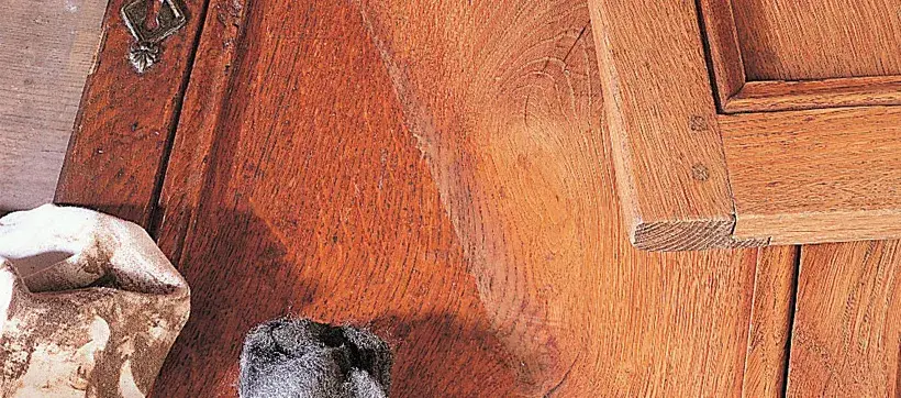 Skuteczne sposoby na usunięcie wosku z mebli - 5 sprawdzonych metod