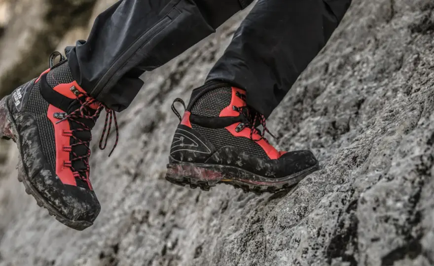 Jakie buty trekkingowe kupić, by uniknąć bólu i dyskomfortu?