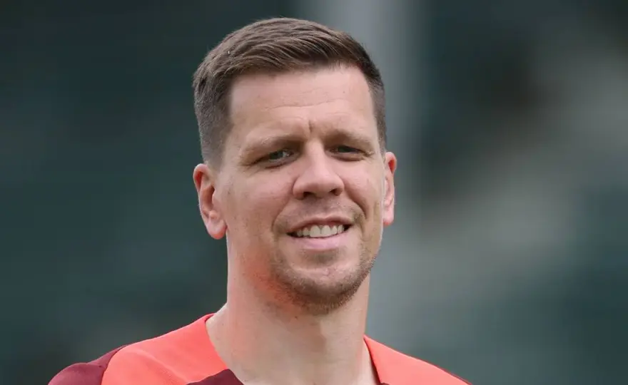 Ile lat ma Wojciech Szczęsny? Zaskakujące fakty o jego wieku i karierze.