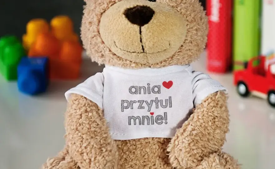 Jaki prezent dla dziewczyny na święta? 15 pomysłów na każdy budżet
