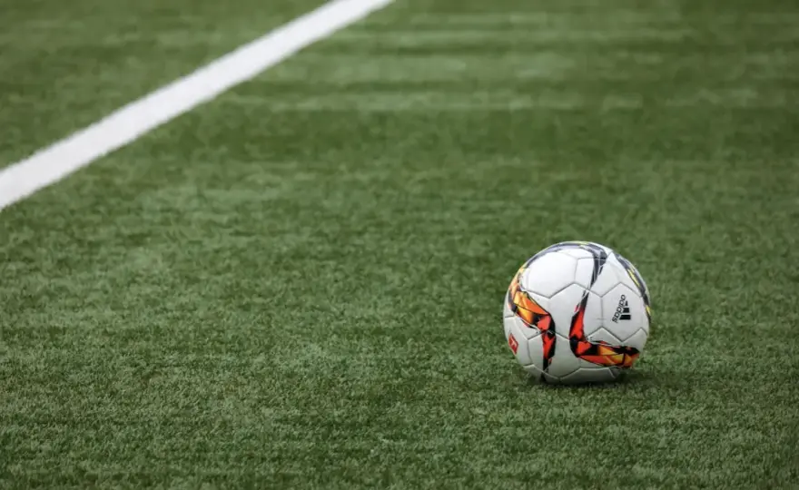 Jak ewoluował futbol? Najważniejsze zmiany zasad w piłce nożnej