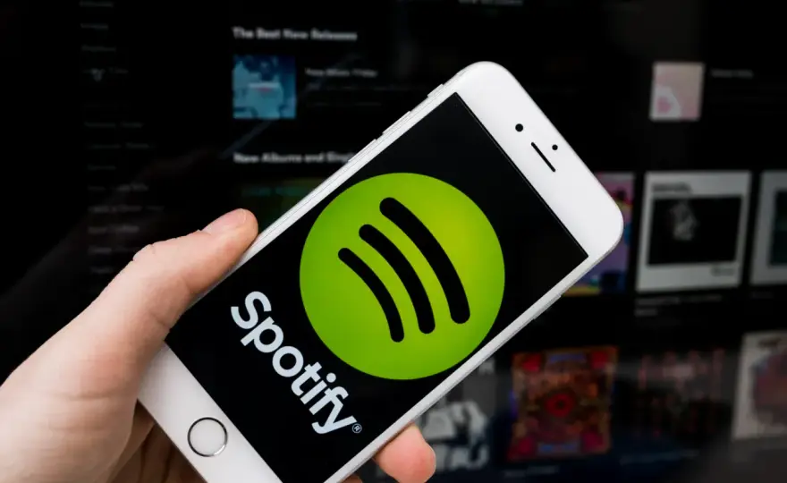 Łatwo zablokujesz każdą piosenkę na Spotify - skuteczne sposoby blokowania