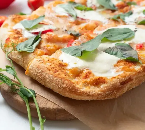 Najlepsze sery do pizzy: jak wybrać idealne połączenia smakowe