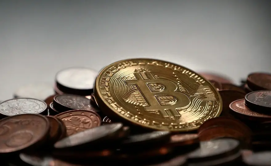 Co to jest kopanie bitcoina i czy warto w to inwestować?