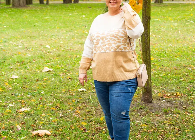 Modne jesienne stylizacje plus size, które optymalizują twoją sylwetkę