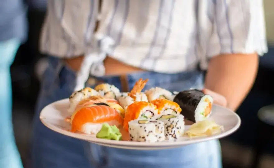Jakie sosy do sushi? Odkryj najlepsze smaki i połączenia