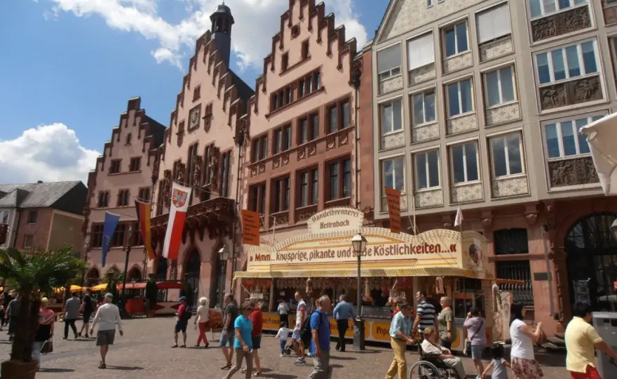 W jakim kraju związkowym leży Frankfurt? Odkryj tajemnice Hesji