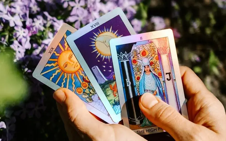  As monet. Tarot. Wróżby i przepowiednie na przyszłość