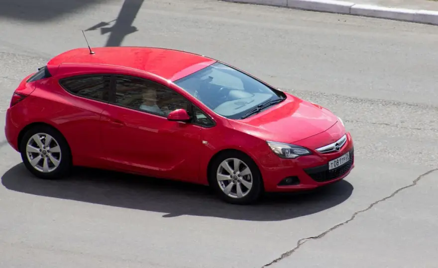 Dobre auto do 15 tys. zł: Najlepsze Samochody w Tym Budżecie