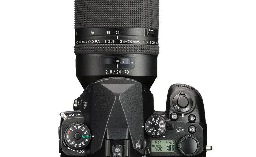 Najlepsze obiektywy do Pentax K1: jak wybrać idealny do swoich potrzeb fotograficznych
