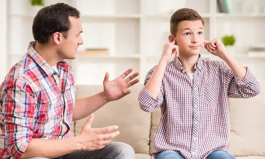 Czy kłótnia z rodzicami to grzech ciężki? Zrozum swoje emocje i winy