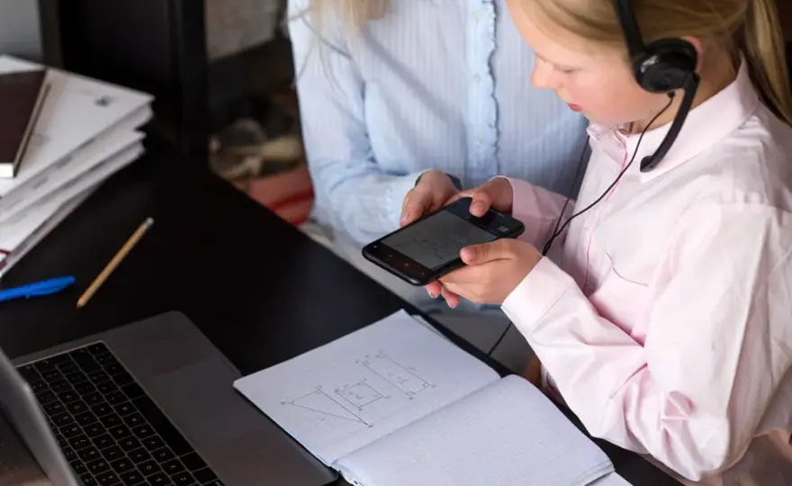 Zasoby online dla nauczycieli: narzędzia, aplikacje i platformy do nowoczesnej edukacji