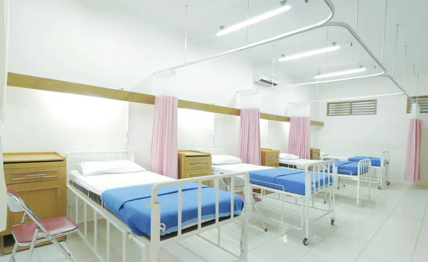 Mobilne pracownie diagnostyki obrazowej – jakie korzyści dają szpitalom i placówkom medycznym?