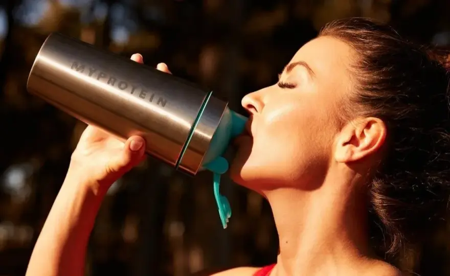 Desayunar batido de proteínas: recetas irresistibles y beneficios nutricionales