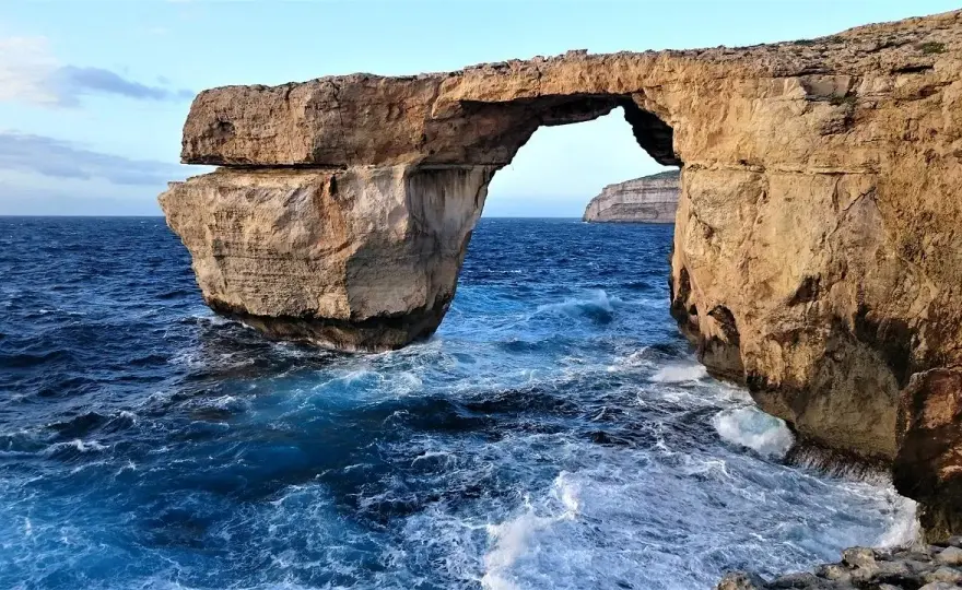 Czy Malta to wyspa? Odkryj jej niezwykłe cechy i historię