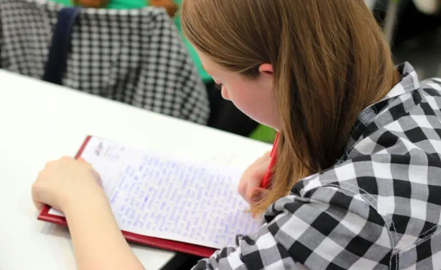 Matura IB co to – kluczowe informacje o międzynarodowym programie edukacyjnym