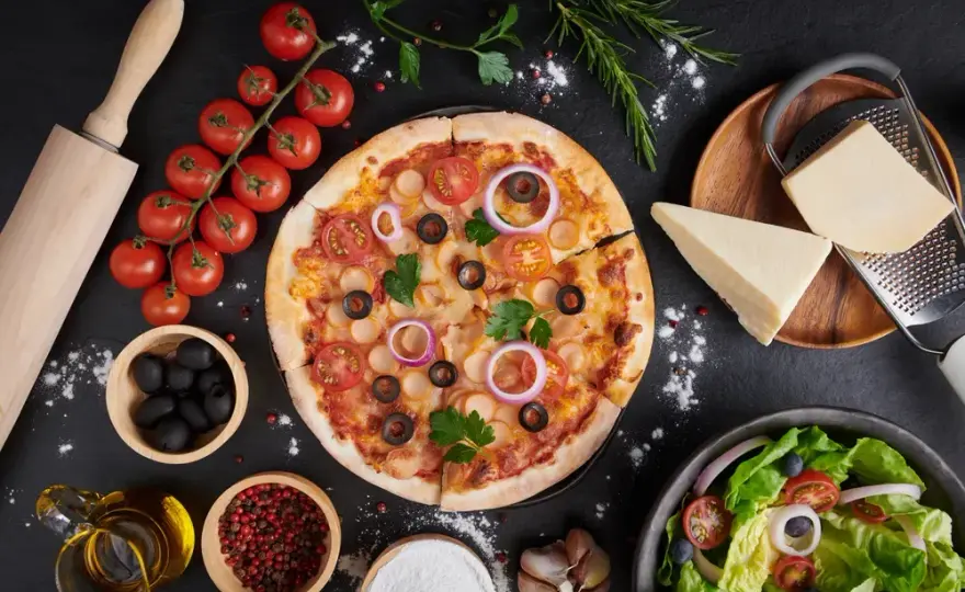 Czy pizza jest zdrowa? Poznaj prawdę o wartościach odżywczych i składnikach