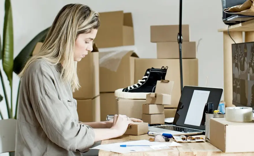 Jak rozpocząć sprzedaż produktów na Amazon? Praktyczny przewodnik dla początkujących sprzedawców