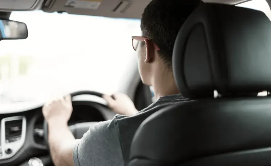 Ile zarabia kierowca Uber w Warszawie? Poznaj prawdziwe zarobki