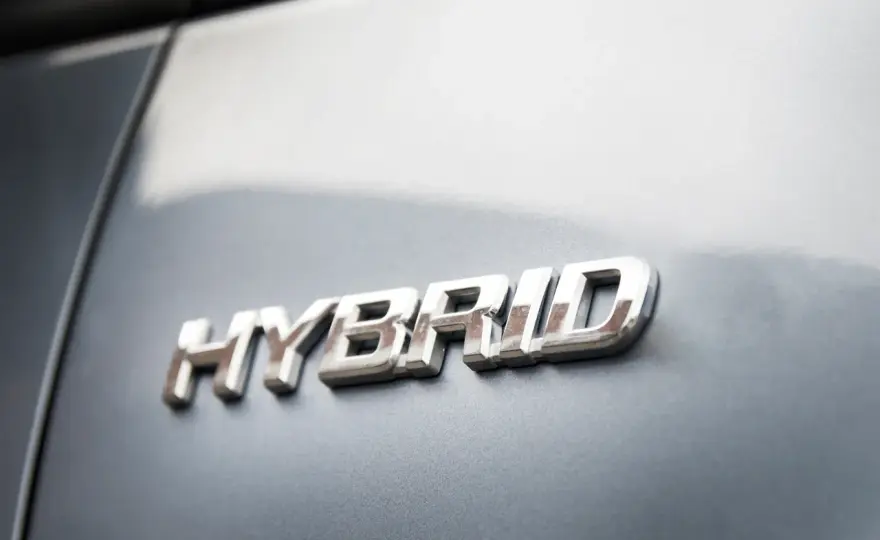 Co to jest miękka hybryda (mild hybrid) i dlaczego warto ją rozważyć?