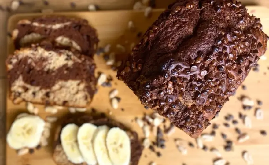 Łatwy przepis na chlebek bananowy z masłem orzechowym - Krok po kroku