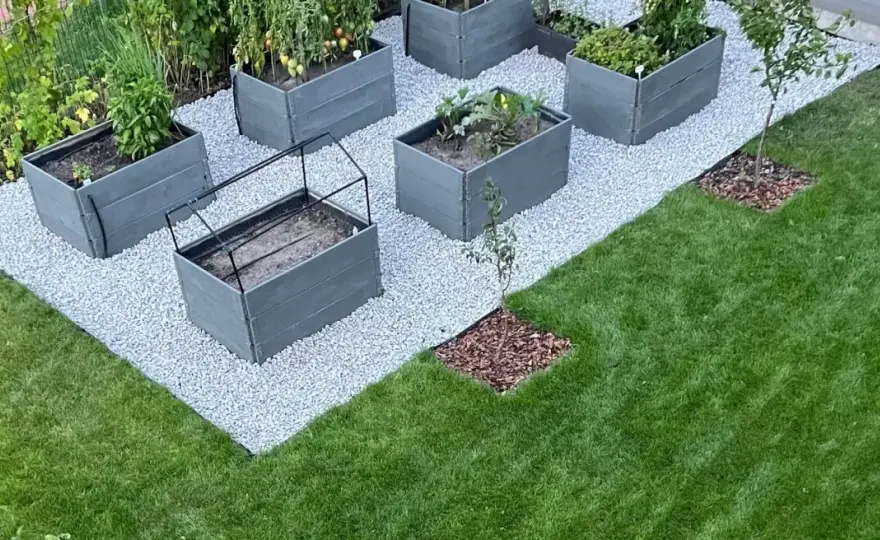 Jak samodzielnie zrobić skrzynię ogrodową na warzywa: prosty poradnik DIY