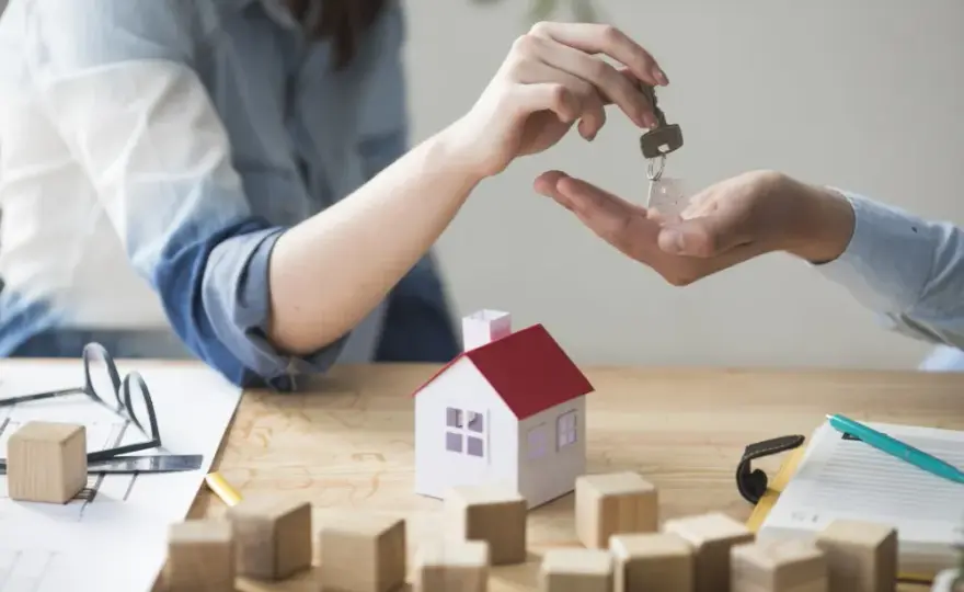 Kredyt hipoteczny w UK: jak krok po kroku uzyskać finansowanie domu