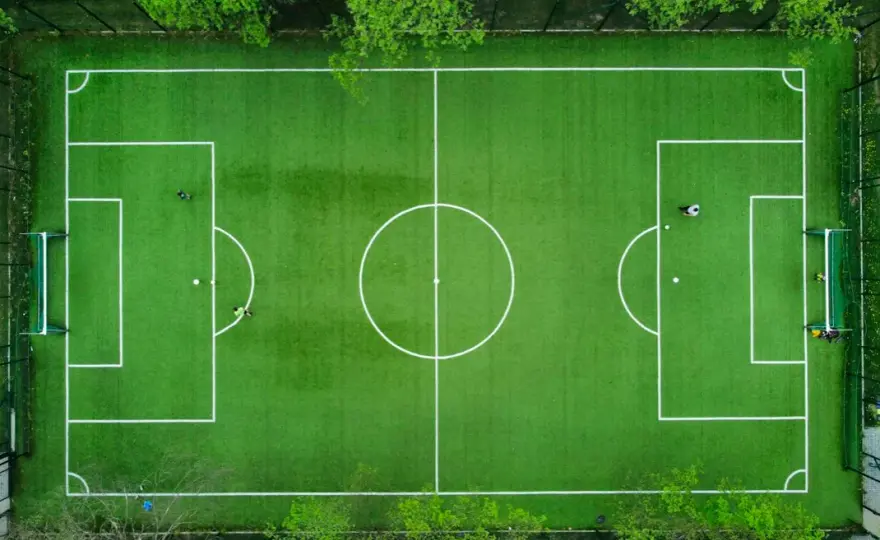 Polska Reprezentacja na Trudnym Szlaku do Euro 2025
