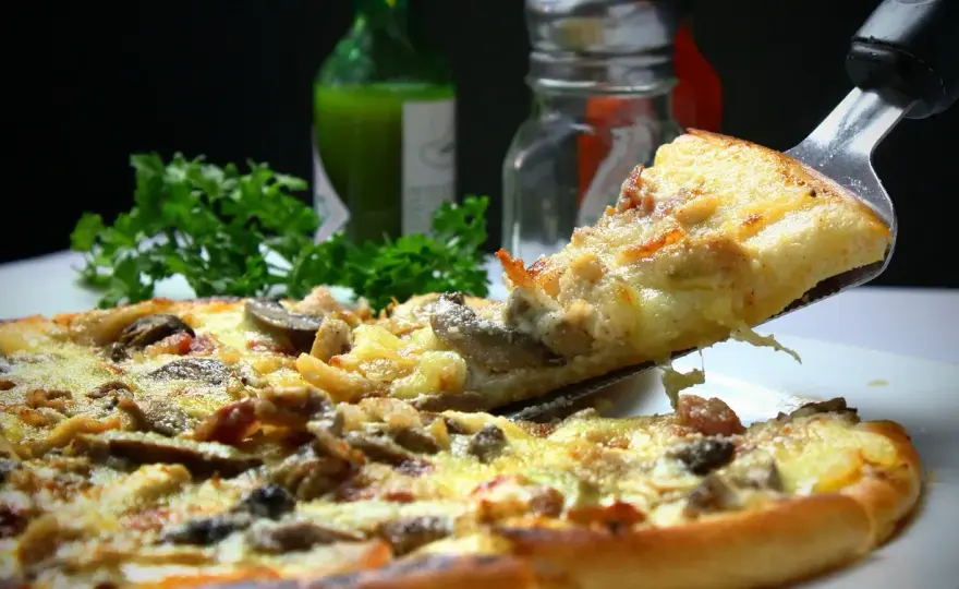Jak idealnie piec pizzę Guseppe - czasy i temperatury pieczenia