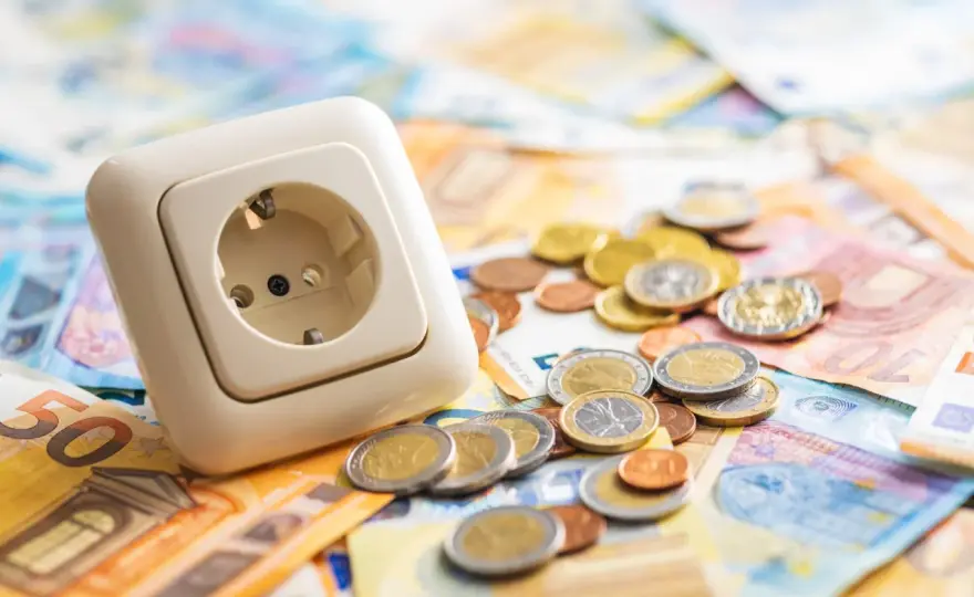 Dlaczego cena prądu to nie wszystko? Co jeszcze powinno Cię zainteresować w rachunku za energię
