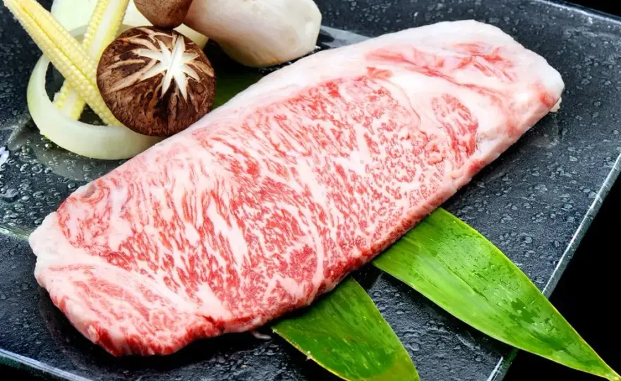 Japońska wołowina: Poznaj sekrety wyjątkowego mięsa Wagyu