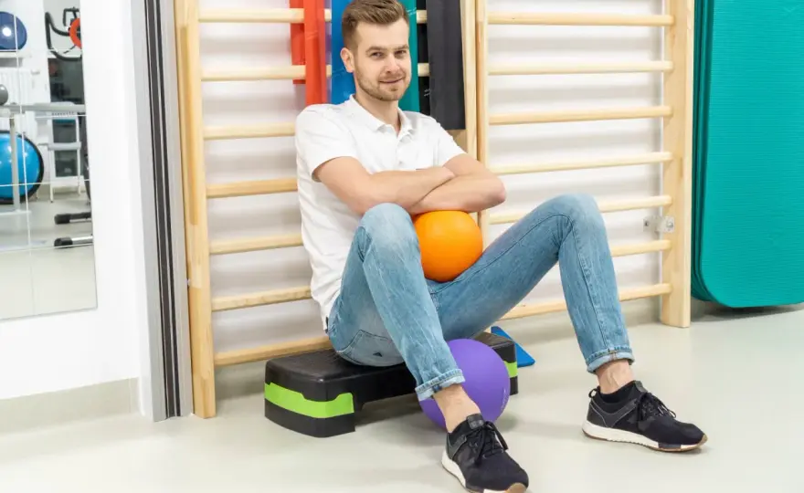 Ile lat trwają studia fizjoterapeutyczne? Sprawdź wszystkie opcje