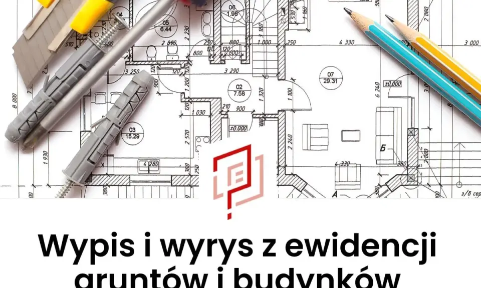 Wyrys z mapy ewidencyjnej z narzędziami budowlanymi i ołówkami. Dokumentacja techniczna.