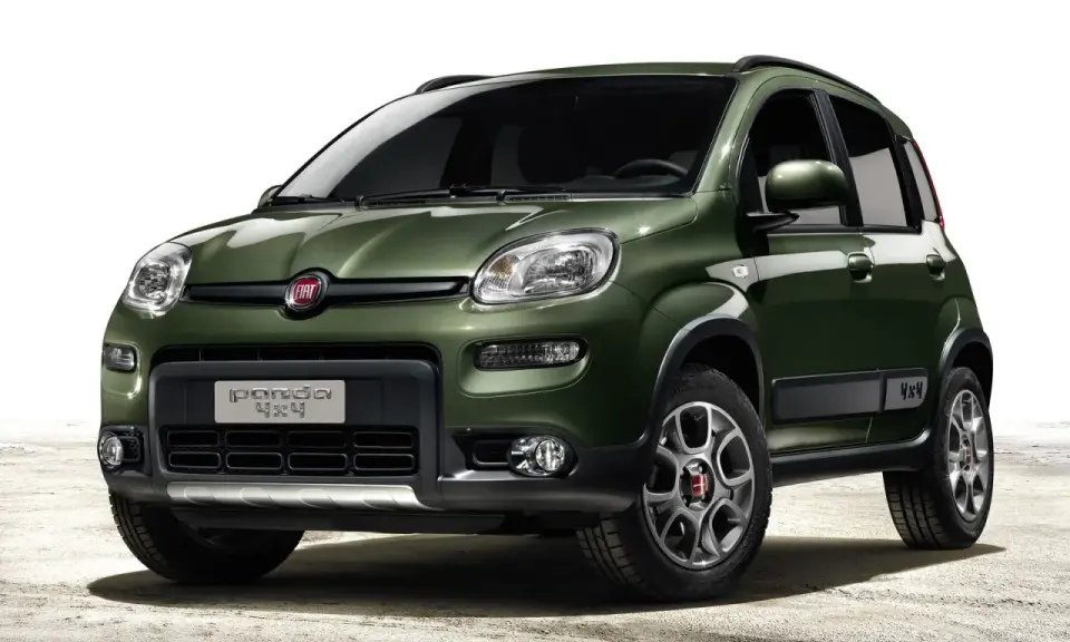 Fiat Panda 4x4 verde, ideale per ogni avventura. Scopri la misura gomme panda 1.2 benzina perfetta per te.