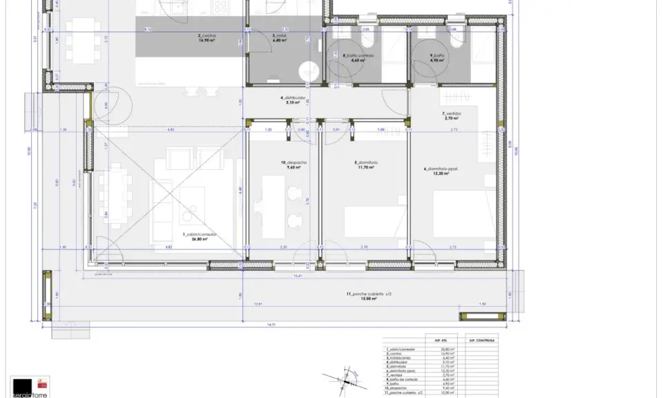 Plano de vivienda unifamiliar con distribución de estancias: salón-comedor, cocina, dormitorios, baños, despacho y porche. Un ejemplo de diseño para una casa passivhaus que es eficiente energéticamente.