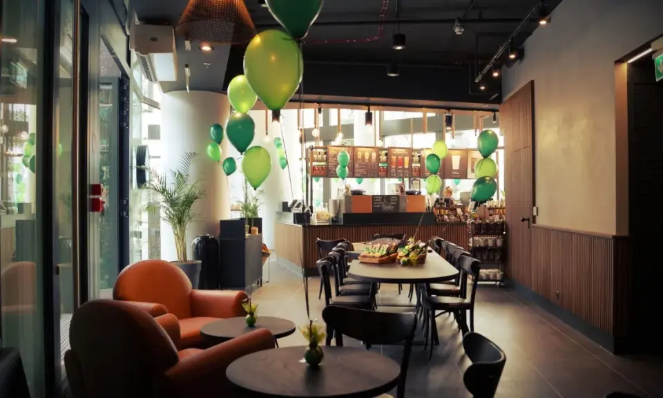 Starbucks Kołobrzeg? Nie ma! Odkryj TOP kawiarnie nad morzem